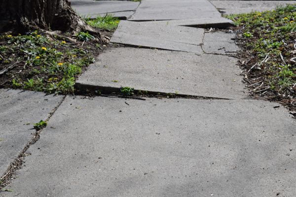 Cost of Concrete Sidewalk Leveling in Olathe